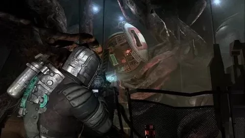 《死亡空间2》攻略：电梯修复、大门开启及电脑破坏全步骤